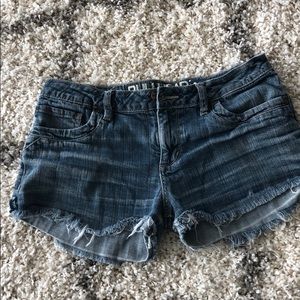 cutoff jean shorts from bullhead in excellent cond